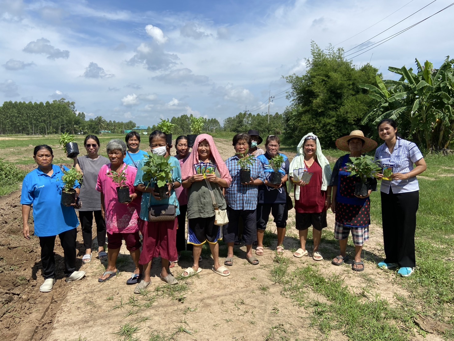 ?? สพอ. เกาะจันทร์ ขับเคลื่อนประเด็นเน้นย้ำของอธิบดีกรมการพัฒนาชุมชน